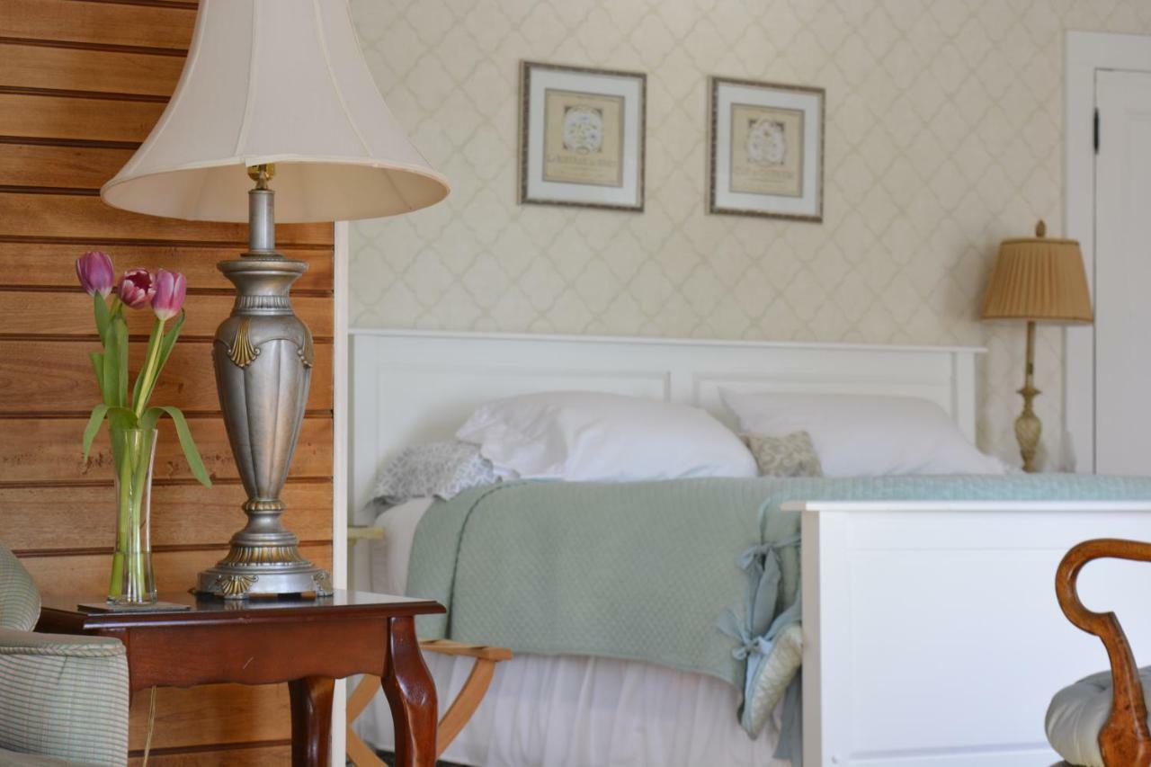 Bed and Breakfast Victorian By The Sea Lincolnville Exterior foto