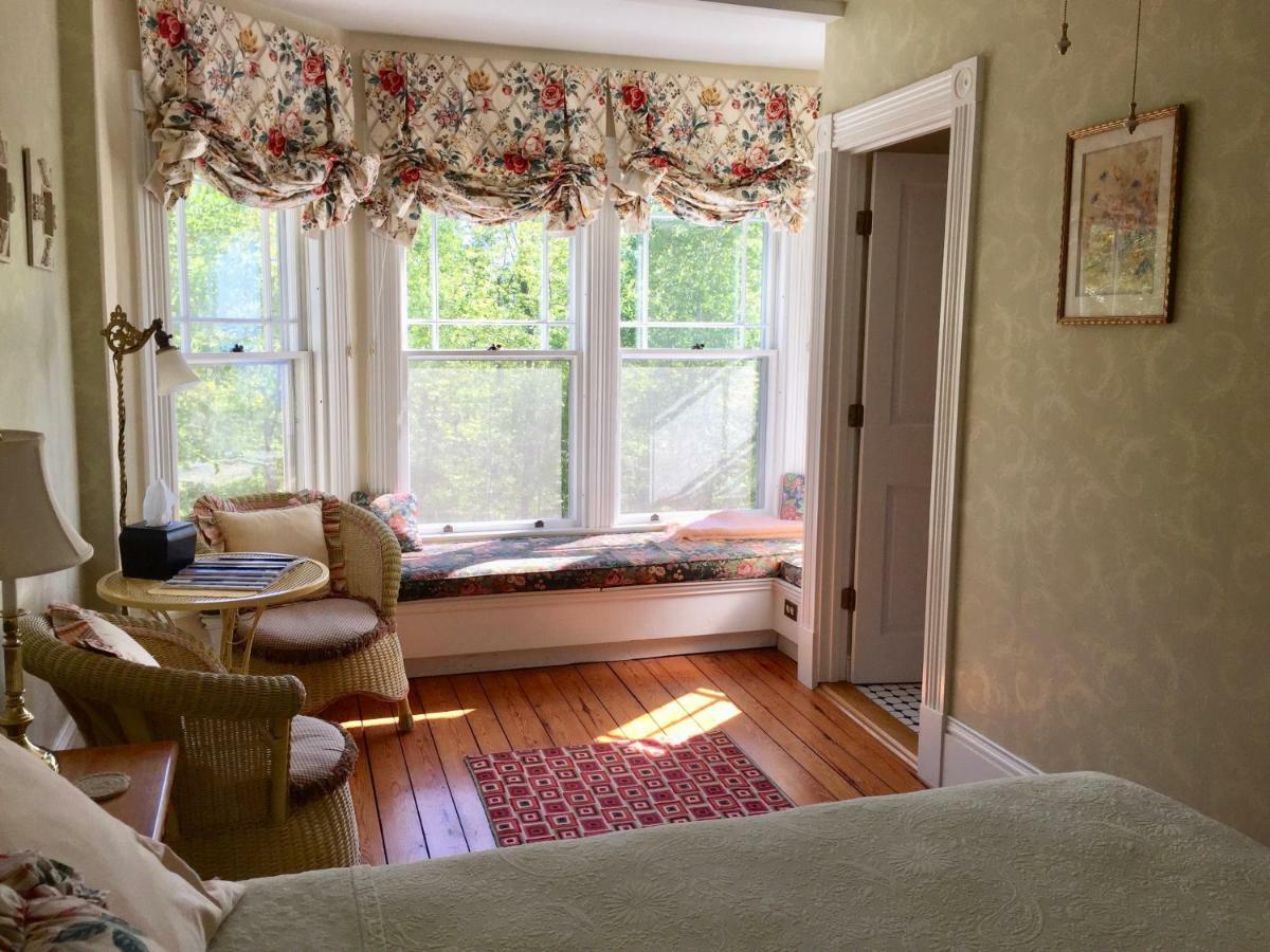Bed and Breakfast Victorian By The Sea Lincolnville Exterior foto